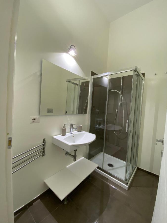 Premium Apartment City Center Кальярі Екстер'єр фото